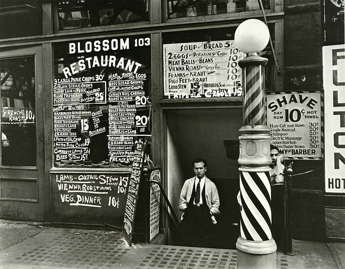 Berenice Abbott, Blossom Restaurant, 1935.  Berenice Abbott/Commerce Graphics/Getty Images. Courtesy of Howard Greenberg Gallery, New York
