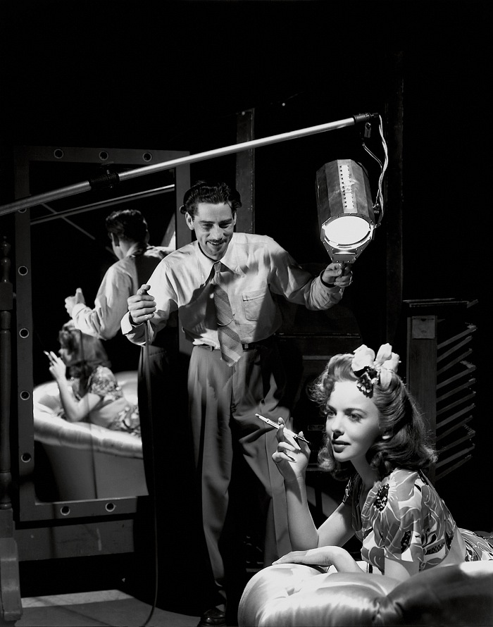 Scotty Welbourne and Ida Lupino at Warner Bros Studios, Burbank, 1940  John Kobal Foundation.