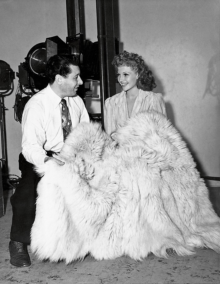 George Hurrell and Rita Hayworth at Columbia Pictures Studios, Los Angeles, 1942.  John Kobal Foundation.