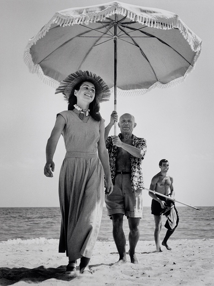 Robert Capa, Pablo Picasso and Franoise Gilot, Golfe-Juan, France, August 1948.  Robert Capa International Center of Photography/Magnum Photos