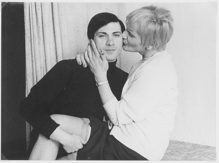 Lisetta Carmi, dalla serie I travestiti, 1965. Stampa gelatina bromuro dargento.  Lisetta Carmi