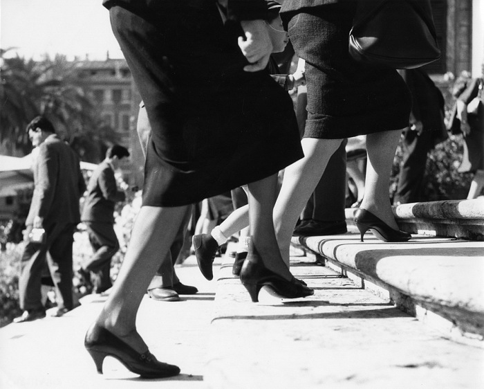 Monica Pidgeon, Spanish Steps, Piazza di Spagna, Gelatine silver print, 1961.  Monica Pidgeon / RIBA Collections