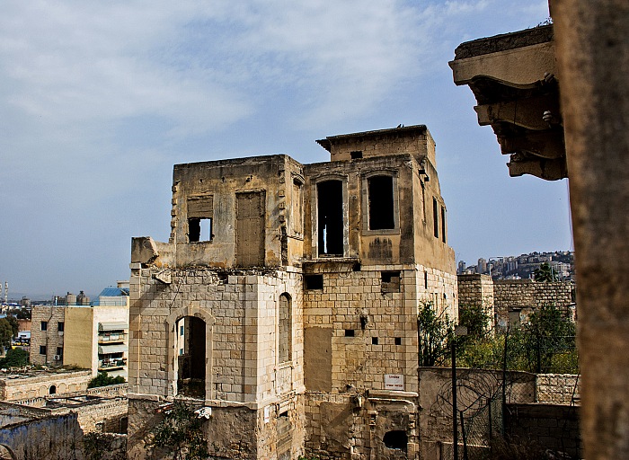 Una vista del quartiere abbandonato di wadi Salib nella citt di Haifa.  Paolo Becciu.