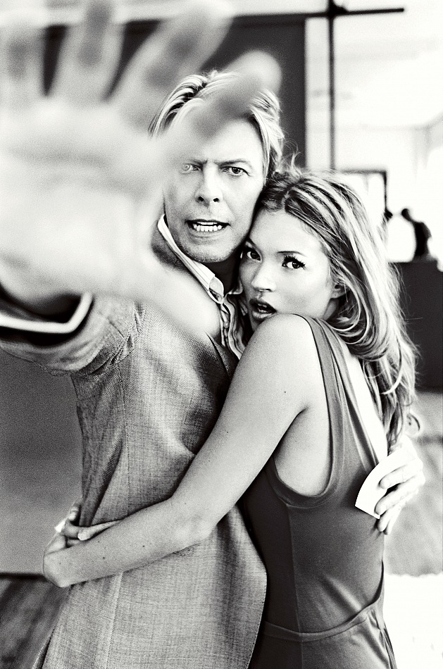 Ellen von Unwerth, Kate Moss and David Bowie, 2003.  Ellen von Unwerth