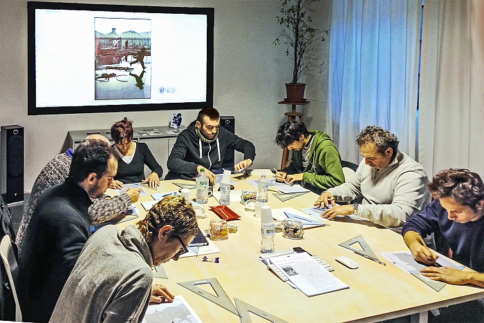 Un momento della prima lezione del corso di linguaggio e lettura delle immagini di FPschool. @ FPschool.