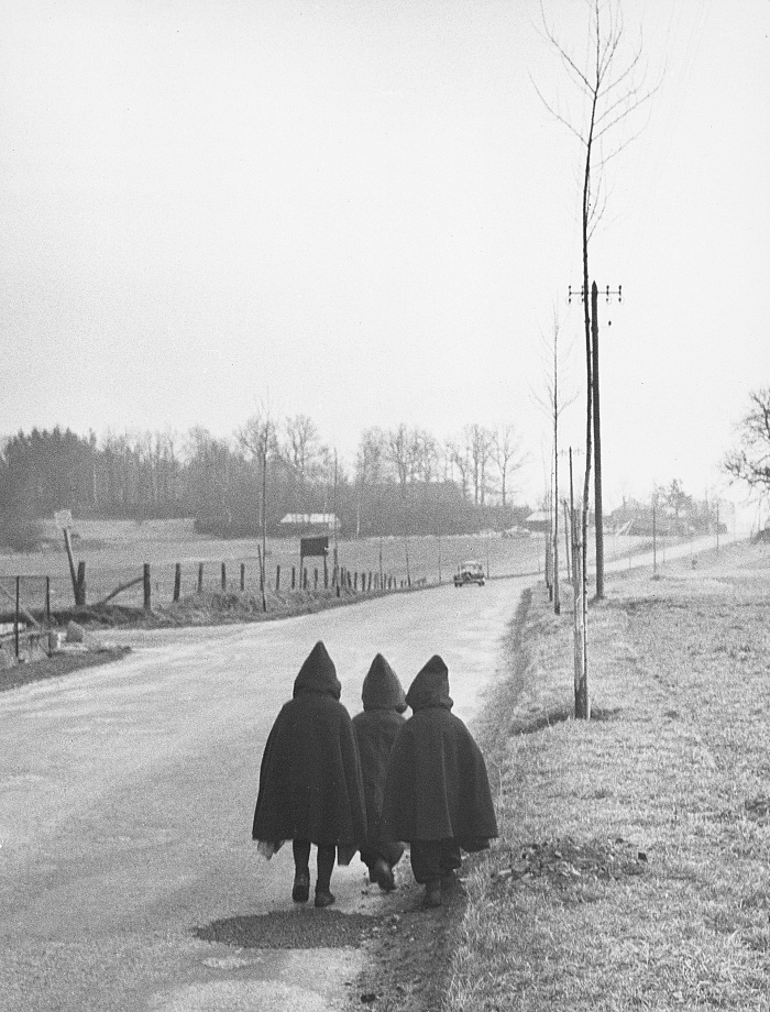 Willy Ronis, Lorraine en hiver, 1954. Willy Ronis, Ministre de la Culture / Mdiathque de larchitecture et du patrimoine / Dist RMN-GP  Donation Willy Ronis