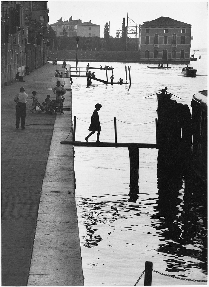 Willy Ronis, Fondamente Nuove, Venise, 1959. Willy Ronis, Ministre de la Culture / Mdiathque de larchitecture et du patrimoine / Dist RMN-GP  Donation Willy Ronis