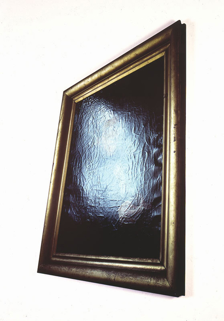 Silvio Wolf, Icona di Luce N02, 2008, 155x85x4cm, C-print, smalti, laminati espansi sagomanti.  Silvio Wolf.