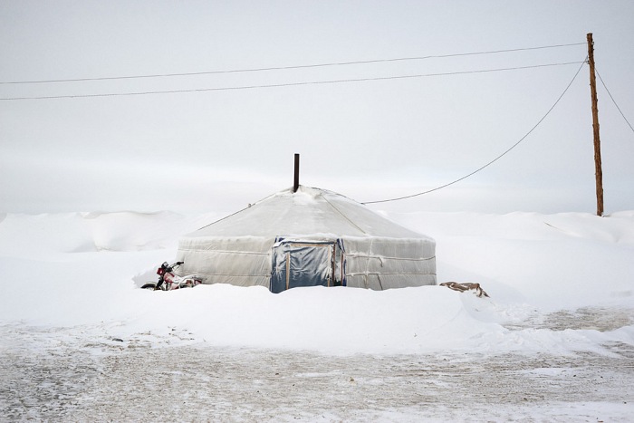 Dalla mostra Migranti climatici di Alessandro Grassani.  Alessandro Grassani.