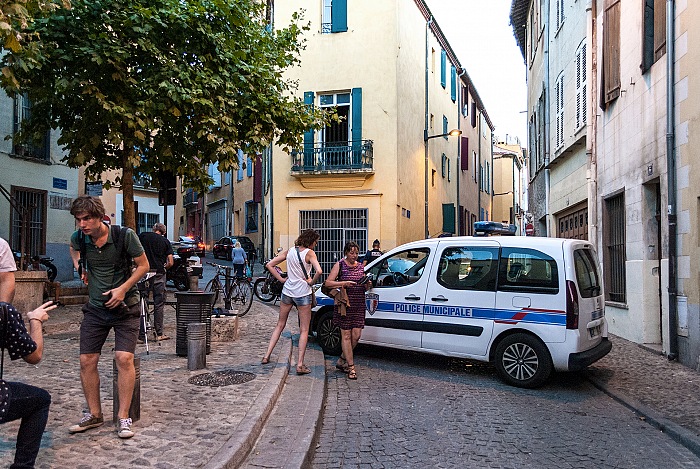 Perpignan, Visa pour l'Image 2016, blocco stradale serale in place de la Rvolution Franaise.  FPmag.