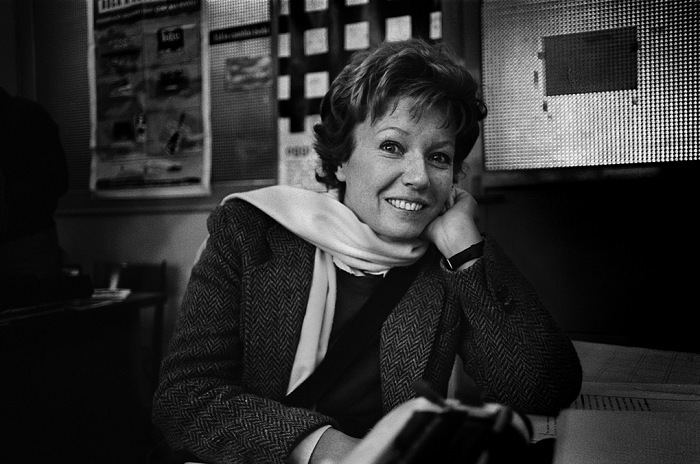 Letizia Battaglia, Dacia Maraini, nella redazione del Giornale LOra, s.d. Courtesy l'artista