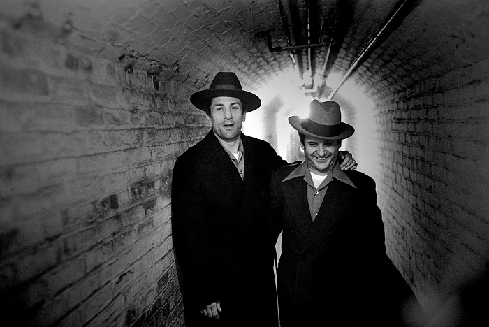 Brian Hamill, Robert De Niro e Joe Pesci sul set del film Raging Bull (Toro scatenato), NYC, 1979.  Brian Hamill