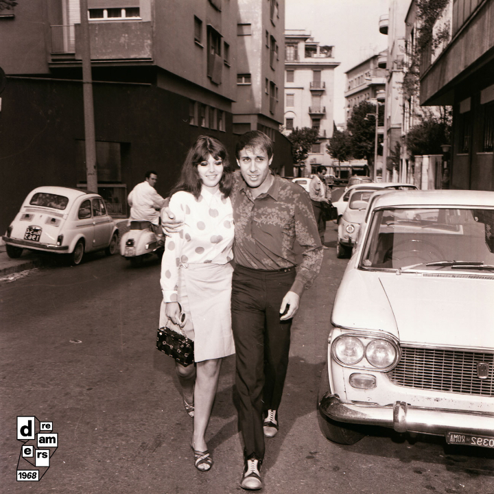 Adriano Celentano per il film Serafino con la moglie Claudia Mori, 1 ottobre 1968.  AGI.