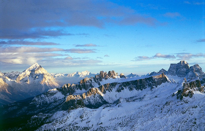 Mario De Biasi, Dal rifugio Lagazuoi, tra Cortina e Val Badia, anni Ottanta.  Mario De Biasi
