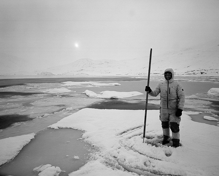 Paolo Solari Bozzi, Sermilik Fjord, Greenland, 2016. Dalla serie Greenland Into White. © Paolo Solari Bozzi