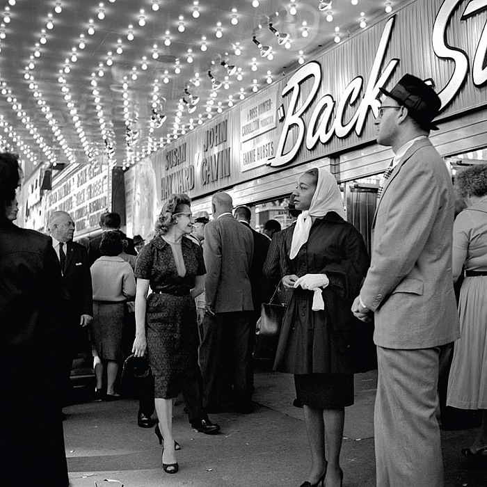 Vivian Maier, At the Balaban & Katz United Artists Theatre, Chicago, IL, 1961. © Vivian Maier / Maloof Collection. Courtesy Howard Greenberg Gallery, New York