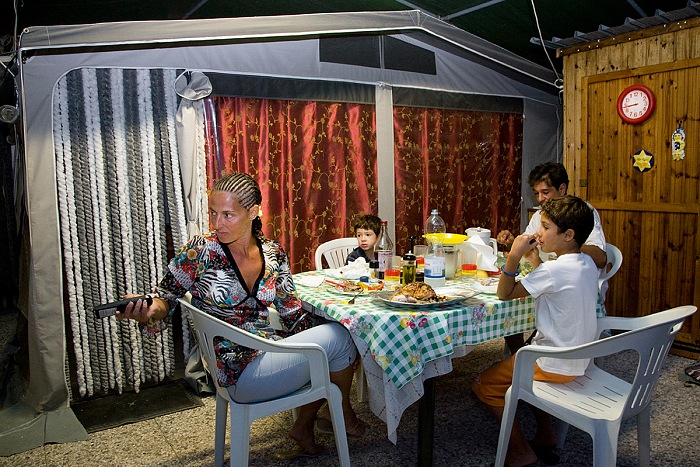 Federica Di Giovanni, dalla serie Camping Italia, 2009. © Federica Di Giovanni