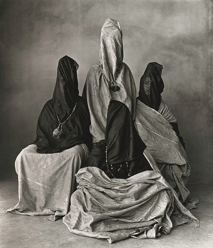 Irving Penn, Four Guedras, Morocco, 1971. © The Irving Penn Foundation