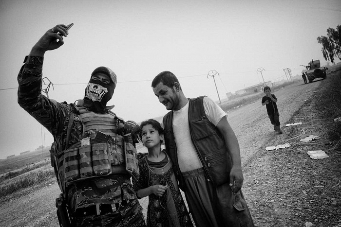 Dalla mostra The battle for Mosul di Eddy van Wessel. © Eddy van Wessel