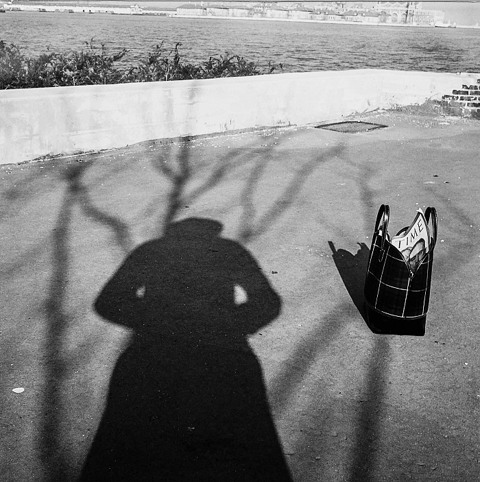 Dalla mostra Vivian Maier. Dans le miroir. © Vivian Maier.