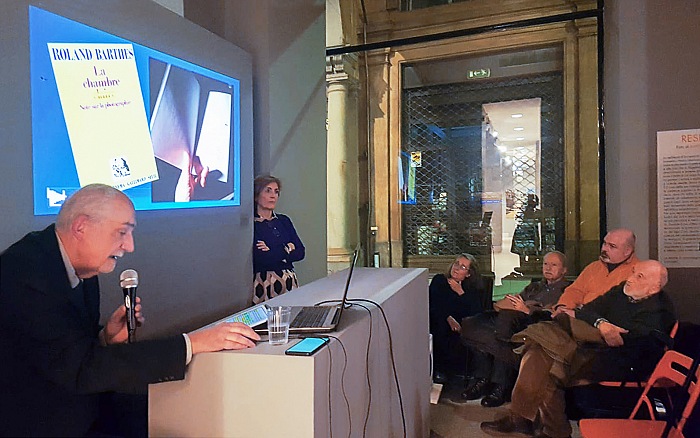 Valeria Moreschi, Un momento della conferenza tenuta da Michele Smargiassi presso lo Spazio Forma Meravigli di Milano. Valeria Moreschi.