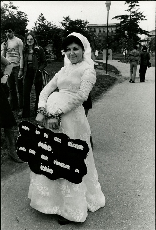 Anna Candiani, da Immagini del NO, 1974. Stampa fotografica in bianco e nero. © Anna Candiani