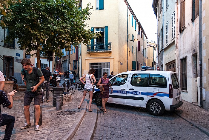 Perpignan, Visa pour l'Image 2016, blocco stradale serale in place de la Révolution Française. © FPmag.